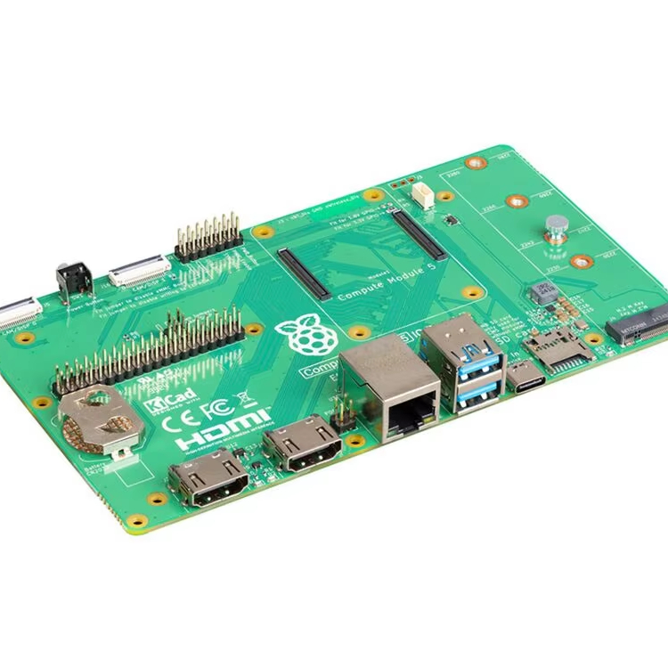 Raspberry Pi CM5 IO Board Boar - огляд і ціна Raspberry Pi